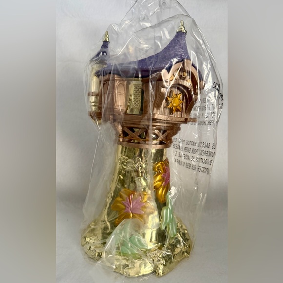 Disney Princess Bath And Body Works NWT Rapunzel Pedestal 3 Wick Candle Holder - Picture 5 of 10